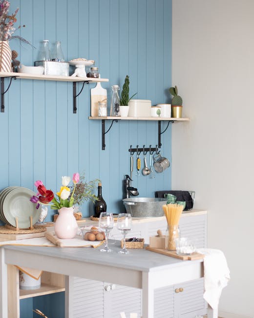 Small Kitchen Decor Ideas That Make Your Space Seem Larger